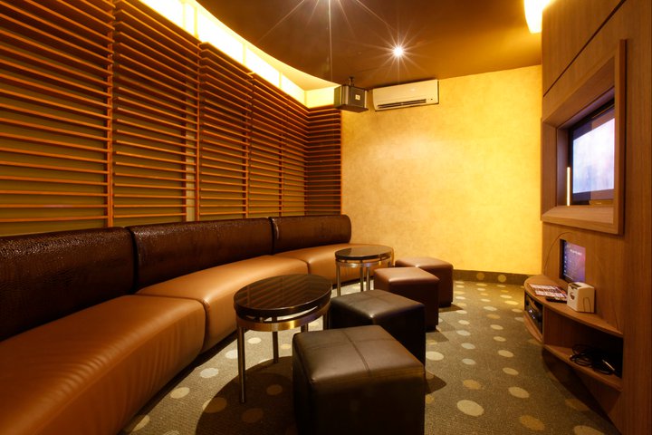 Red Box Karaoke — Ayala Center Cebu