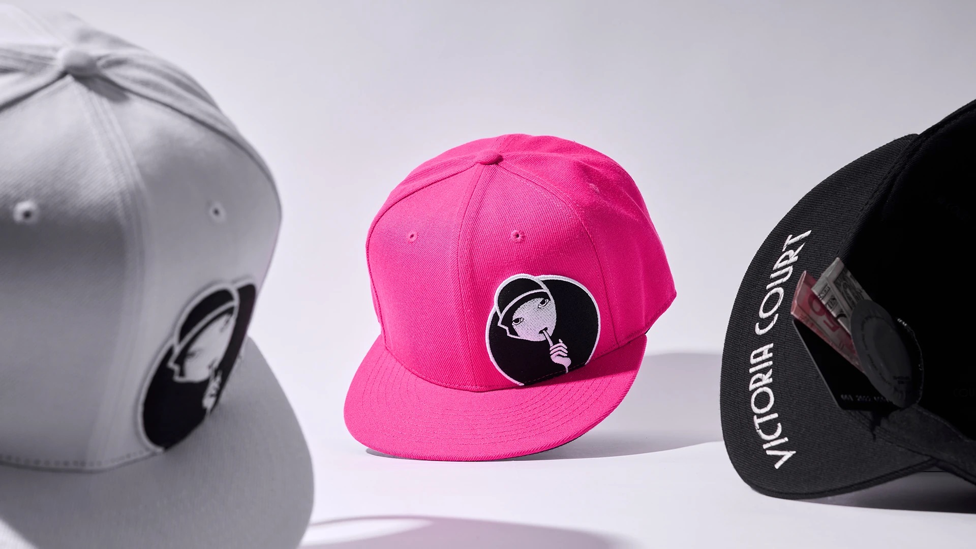 Victoria Court — 객실 인테리어