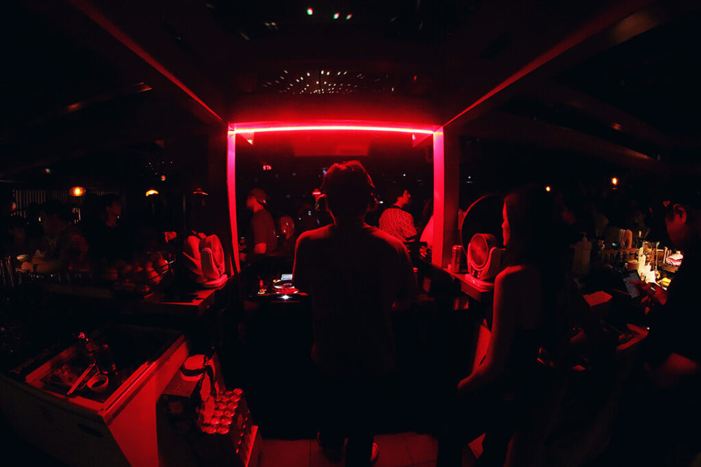 Kampai — 인테리어