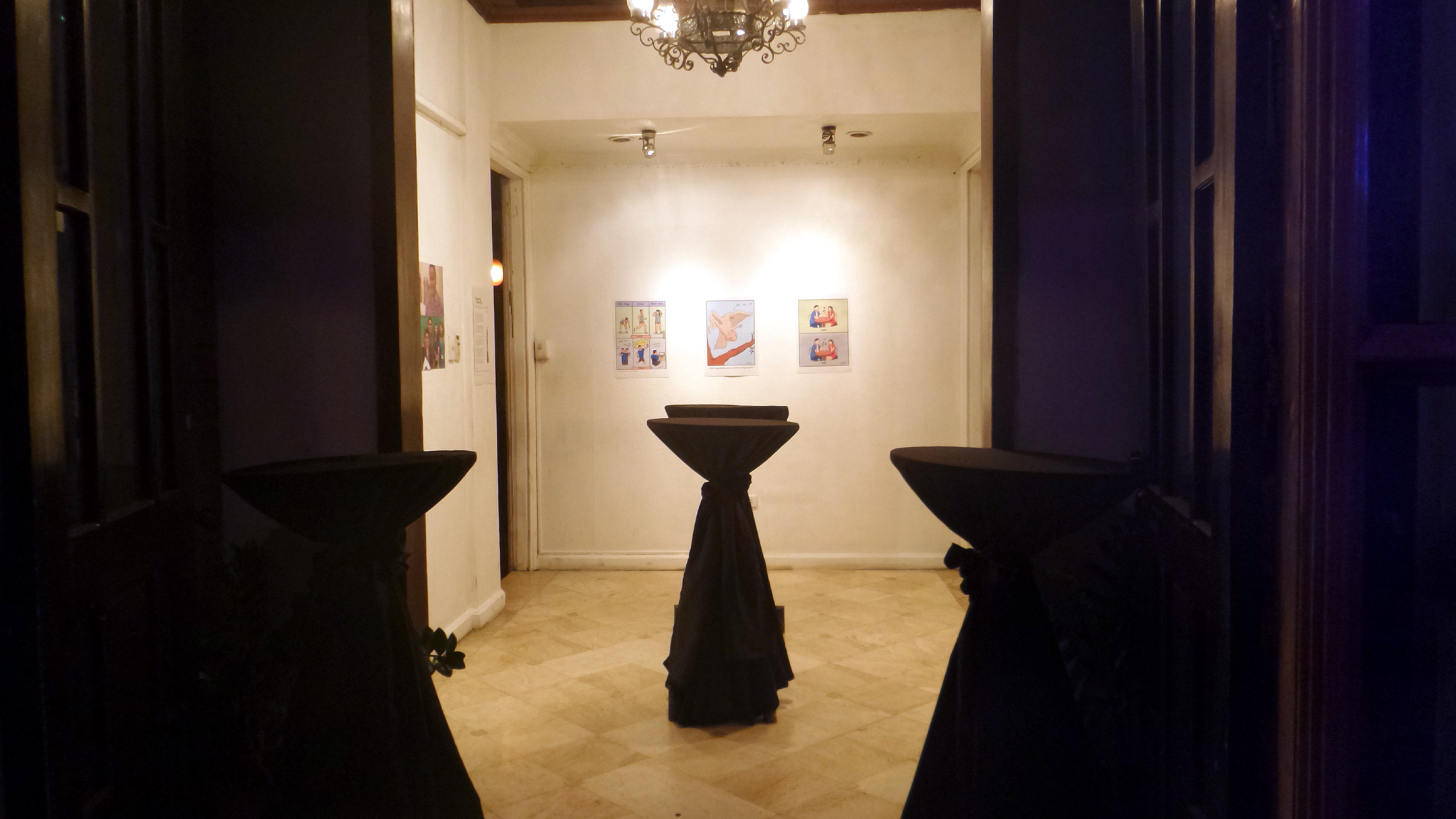 Conspiracy Garden Cafe 아트 갤러리 및 공연 공간