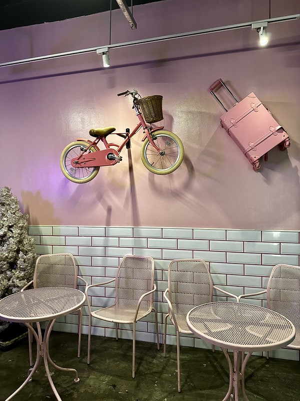 Atom Bar + KTV — 음식 메뉴