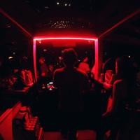 Kampai — 말라테 포블라시온의 오래된 이자카야 바